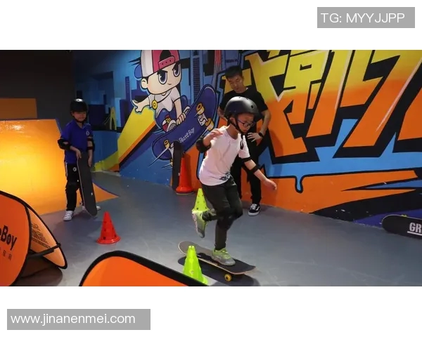 成都滑板队快攻战术解析与滑板文化的融合探讨