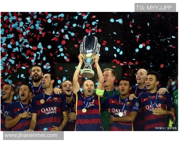 从贫民窟到绿茵场出身凄惨的足球明星逆袭人生的励志传奇